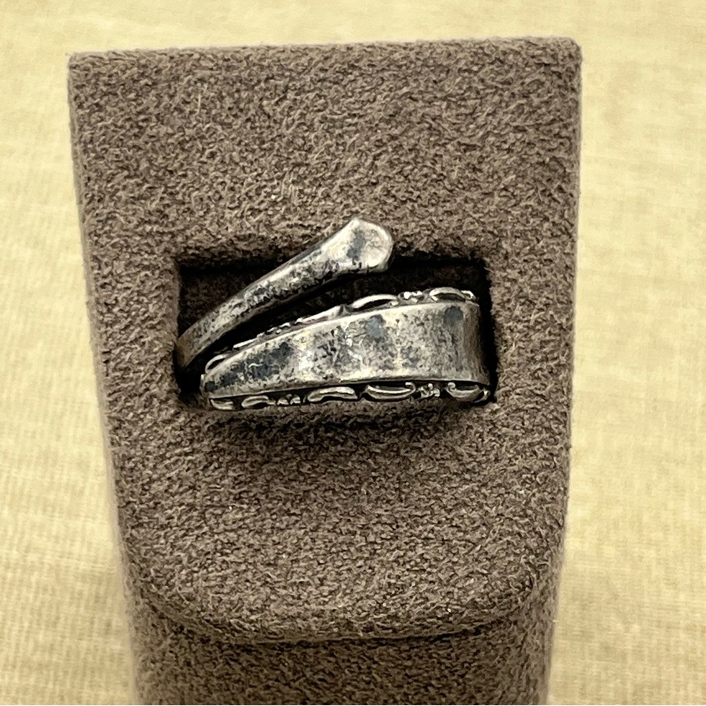Sterling Silver spoon Spiral Textured Ring